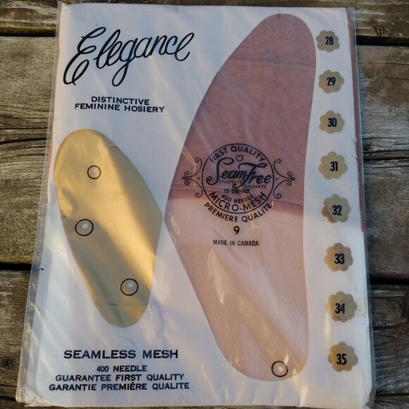 Vintage Nylon Stockings - Lot of 3 - Size 8.5 & 9 - Made in Canada - Picture 4 of 7